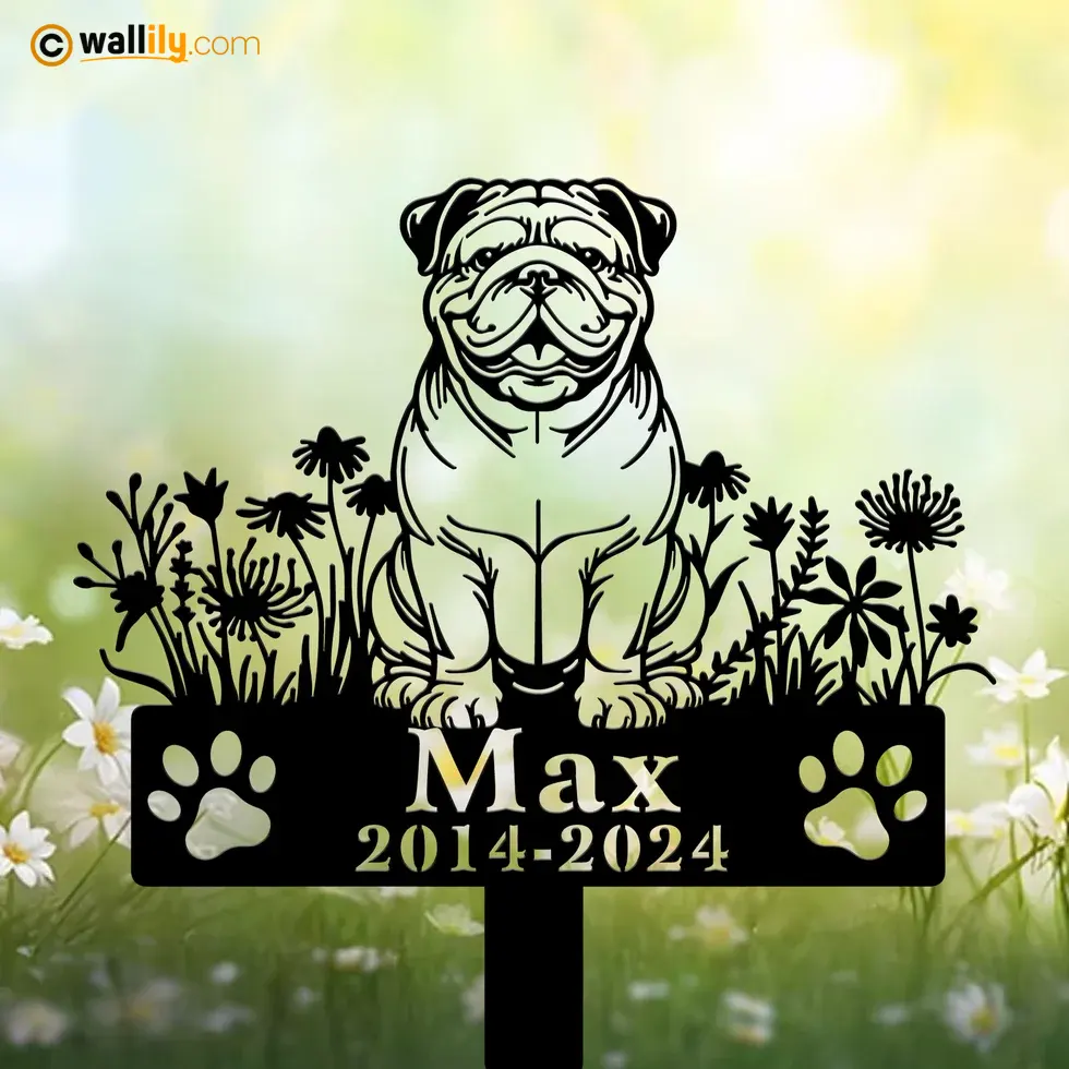 English Bulldog for Dog Lovers – Personalized Memorial Stake, Address Sign, LED Decor, Clock & More | Wallily